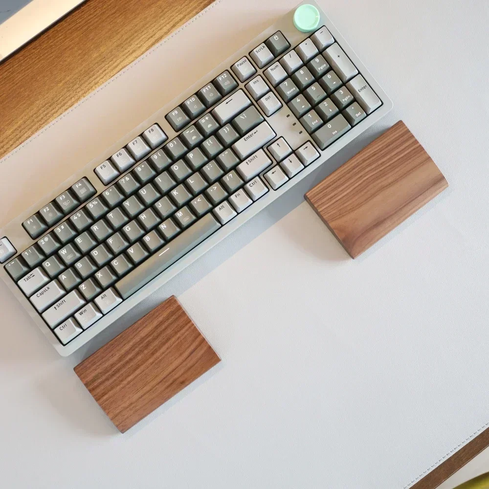 メカニカルキーボード用ウォールナットウッドプラムレスト、無垢 - Wrist Rest Wood のレビューと価格