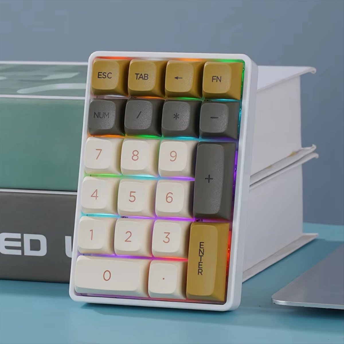 N86R 21 キーミニキーボード 2.4 グラムワイヤレス - Gaming Keyboard Number Pad のレビューと価格