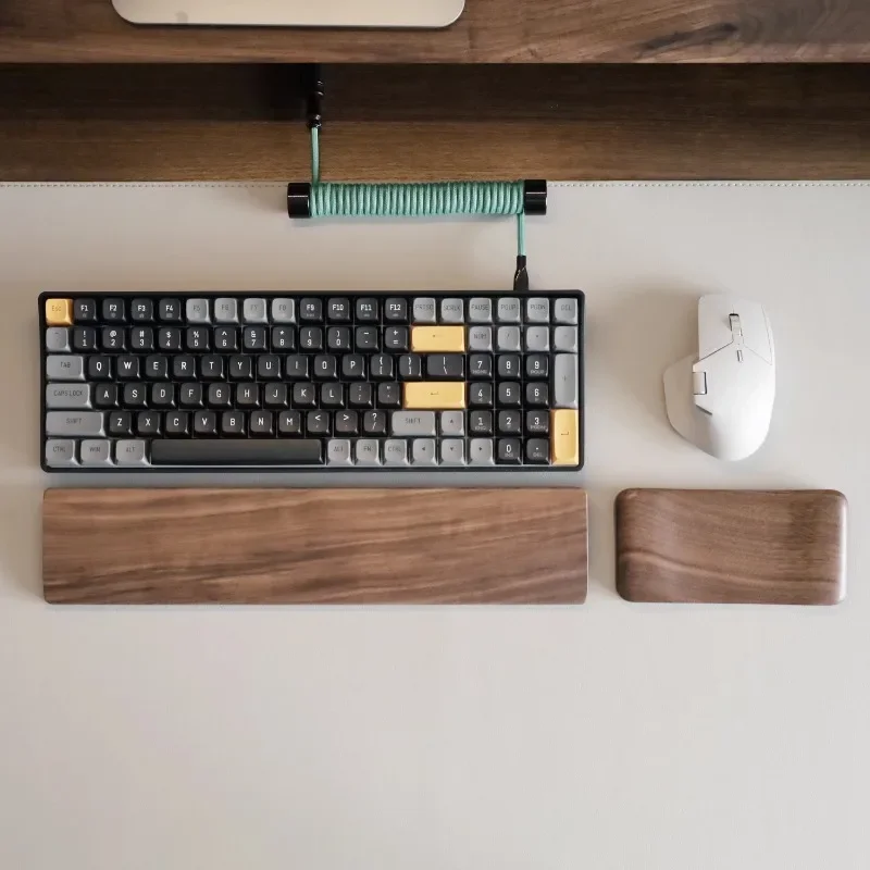メカニカルキーボード用ウォールナットウッドリストパーム、ブナ - Wrist Rest Wood のレビューと価格